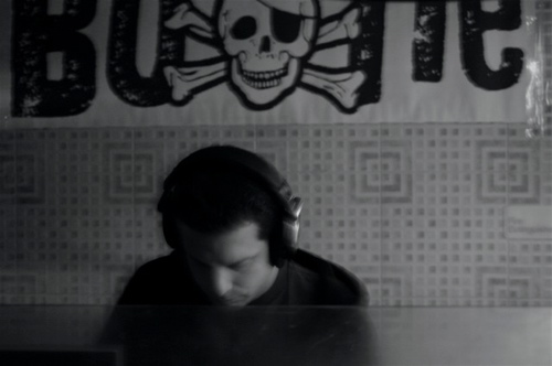 Lobsterdust working the decks